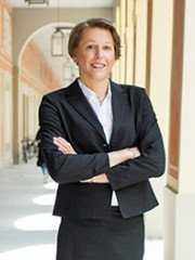 Fachanwältin Dr. Isabella Grobys